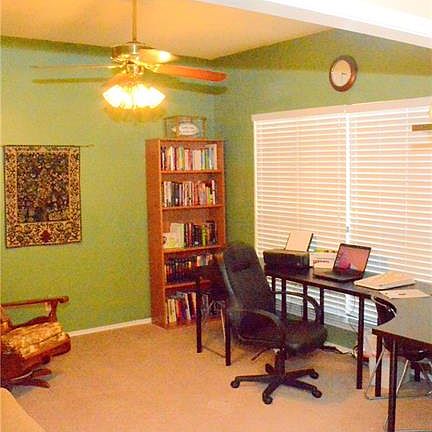 4th image of 4207 Kelly Glenn Ln