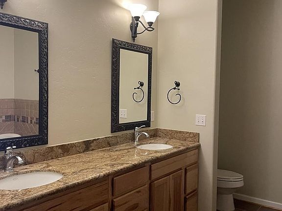 5th image of 2855 Main Ave Suite B202