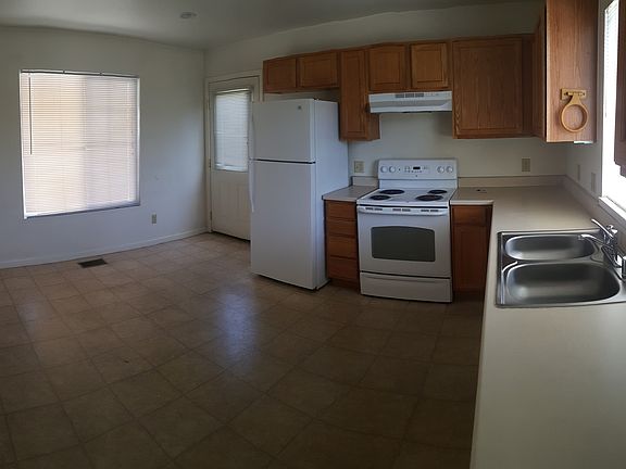 5th image of 1811 18115 H St #1/2