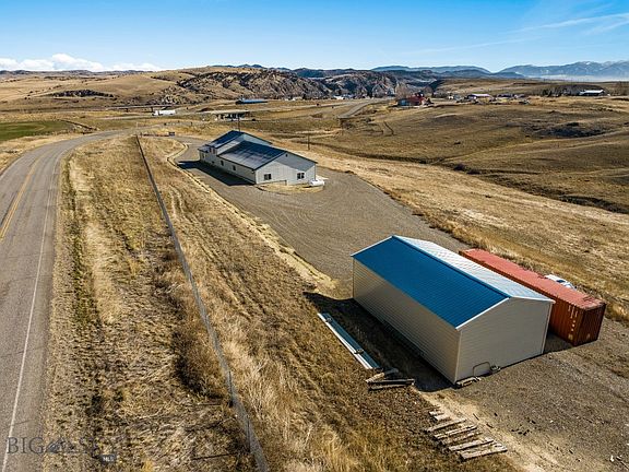 2nd image of 300 Buffalo Jump Rd