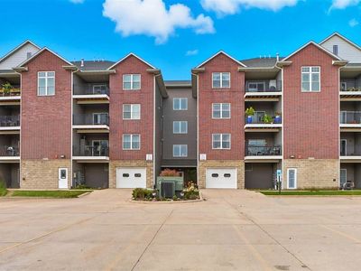 1092 Walnut Ave Unit 114, Riverside, IA, 52327