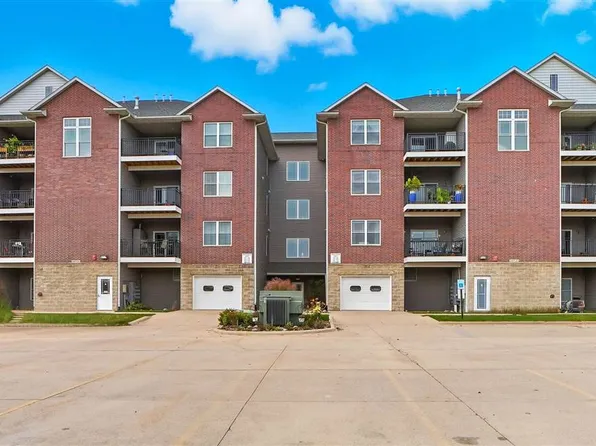 1092 Walnut Ave Unit 114, Riverside, IA 52327