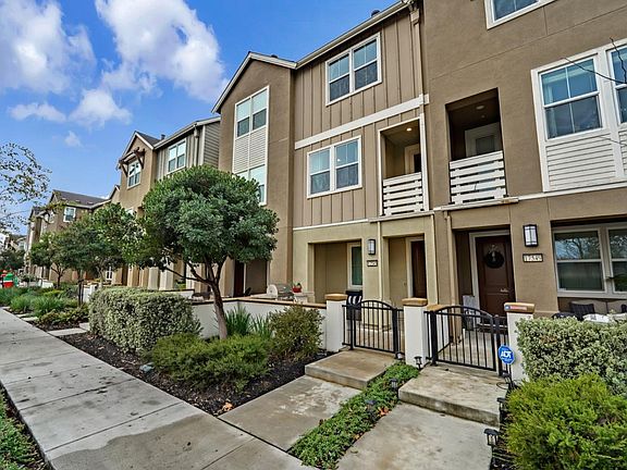 2nd image of 17545 Butterfield Blvd