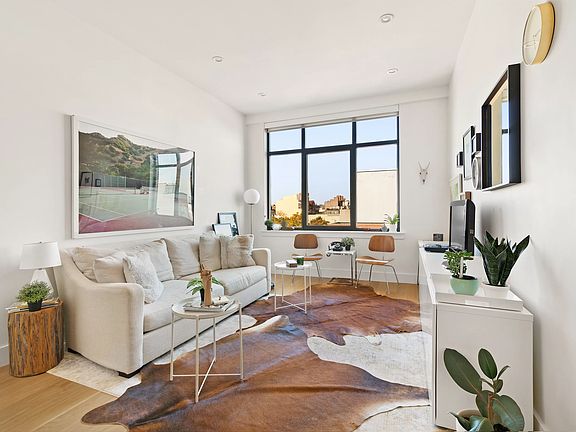 3rd image of 226 Clifton Pl APT 5C