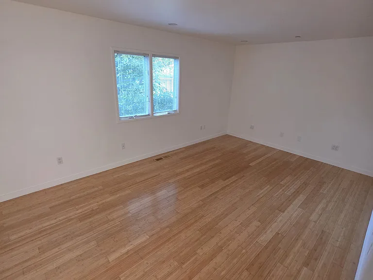 118 Hacienda Dr — Photo 45