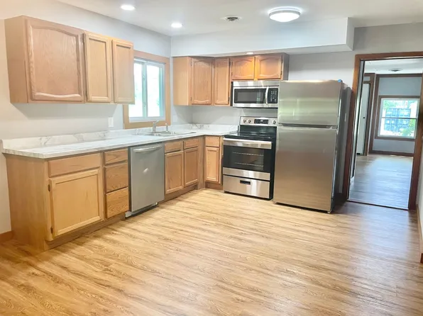 2404 W Us Highway 20, La Porte, IN 46350