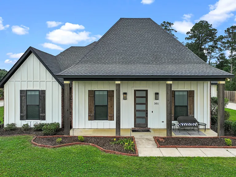 301 Rosedown Ln — Photo 27