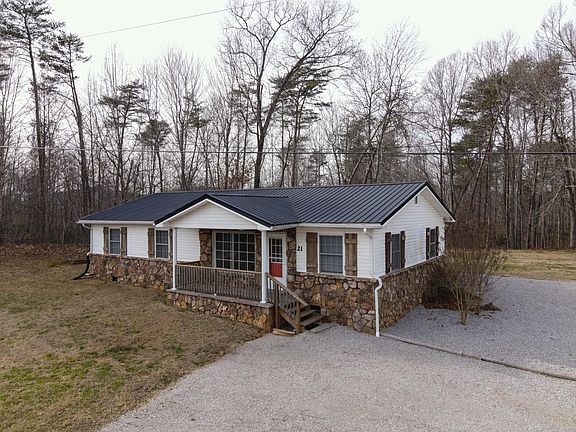 2nd image of 15 Kempton Murphy Rd