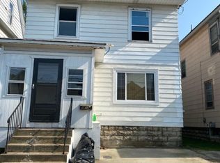 913 E 25th St, Erie, PA 16503