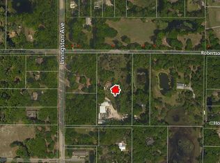 2515 Robertson Trl, Lutz, FL 33559