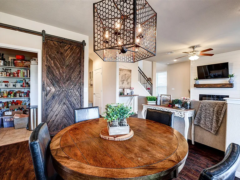 5901 Scenic Lake Dr — Photo 13