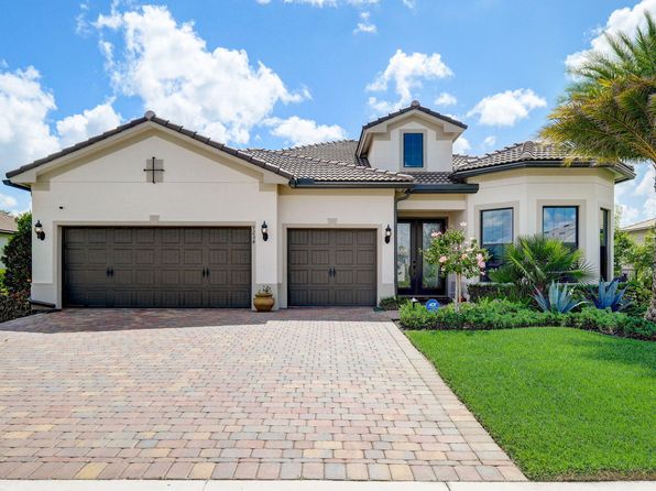 9234 Balsamo Dr