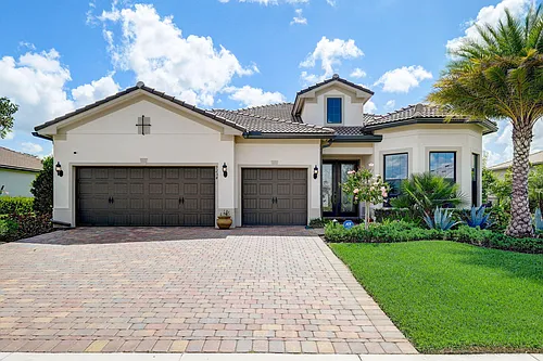9234 Balsamo Dr Photo 1