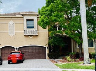 8424 Club Estates Way, Lake Worth, FL 33467