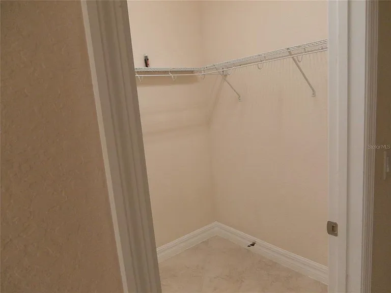 13172 Woodford St — Photo 23