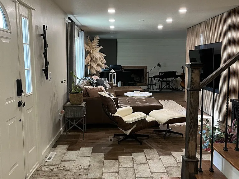 10739 E Crestridge Cir — Photo 15