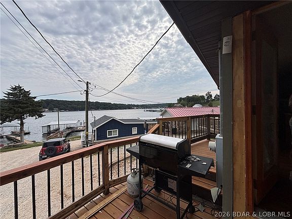 2nd image of 29556 Hunter Rd