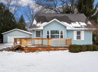 66 Michigan Ave, Marysville, MI 48040