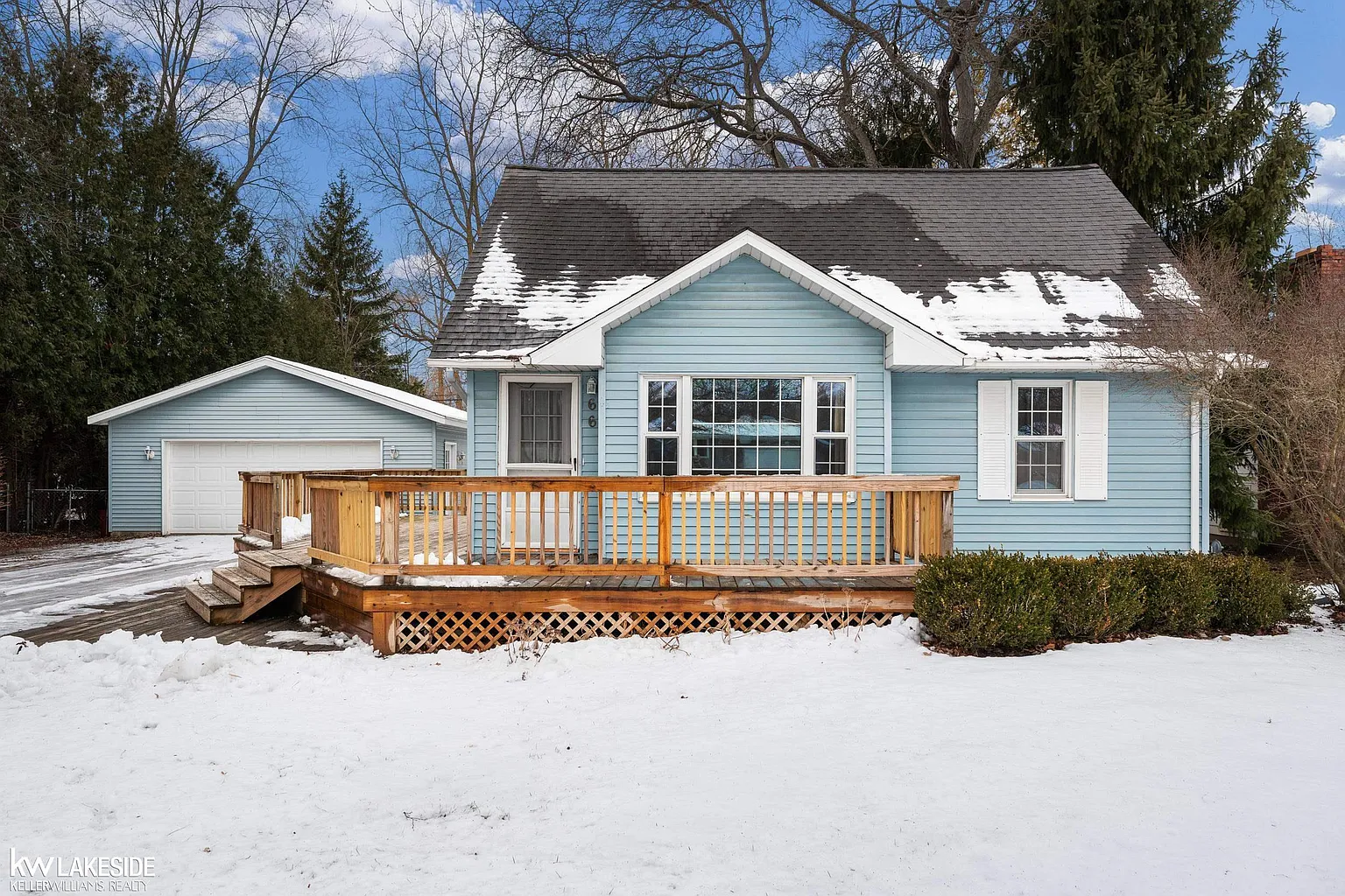 66 Michigan Ave photo 1