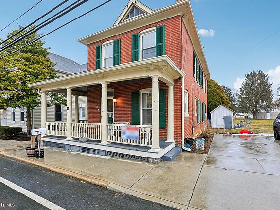 3rd image of 10 N Main St