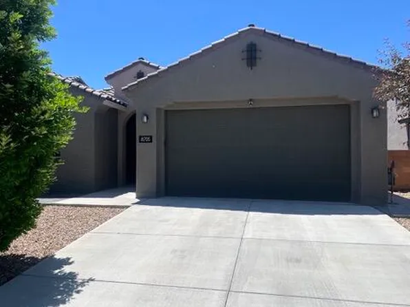 8705 Sugarite Trl NE, Albuquerque, NM 87113