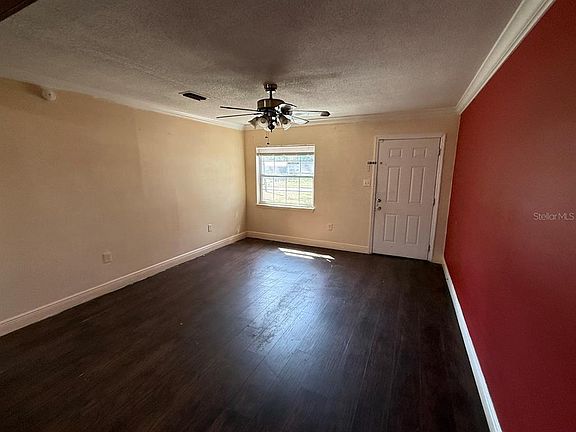 4th image of 4213 Seybold Ave