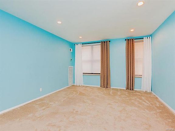 3rd image of 581 Academy St APT 4D
