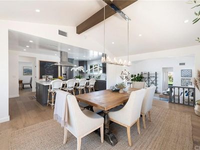 210 22nd St, Santa Monica, CA, 90402