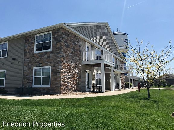 3rd image of 3720 Tiverton Ct Unit 106
