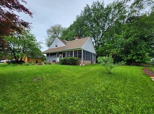 53 Groveland Ter, Newington, CT 06111