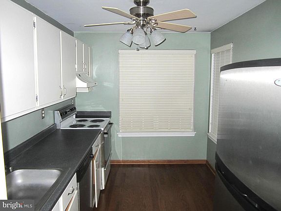 5th image of 109 Water Fountain Way Unit 103