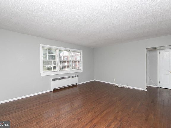 2nd image of 116A Cherry Parke