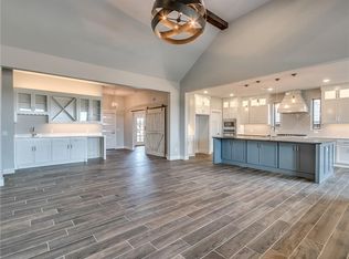 709 NW 197th St, Edmond, OK 73012