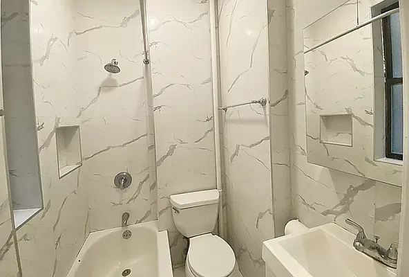 Rented by Rachel Realty | media 7