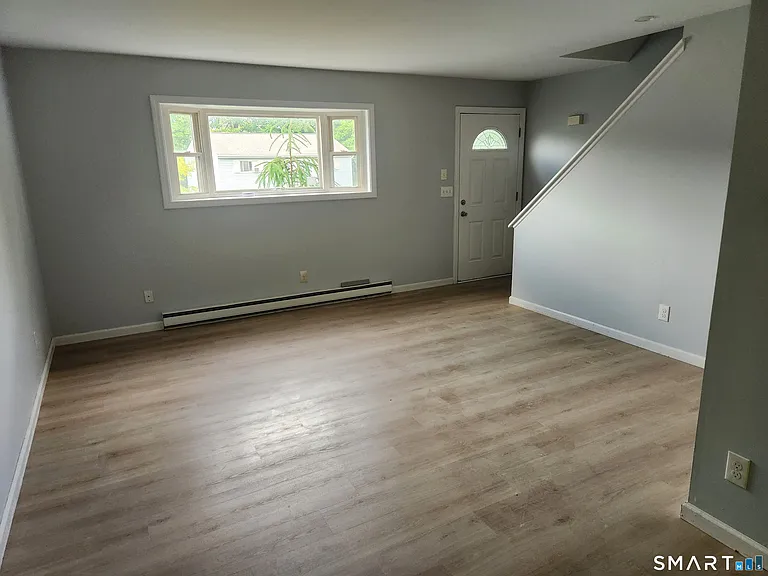 1 Knollwood Dr — Photo 5