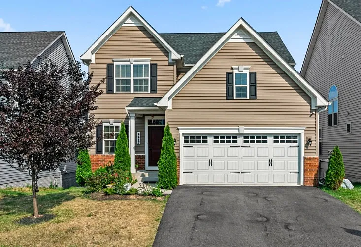 4413 Arbor Wood Ct — Photo 1