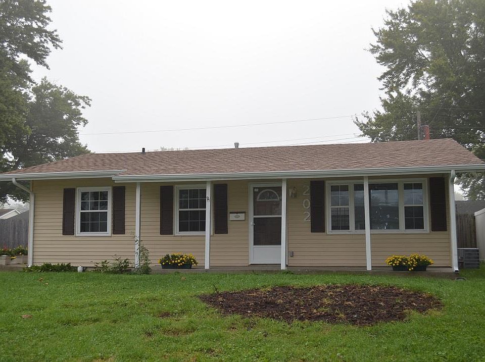 1st image of 202 Gaywood Dr