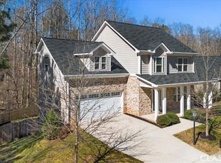 217 Huntington Shoals Dr, Athens, GA