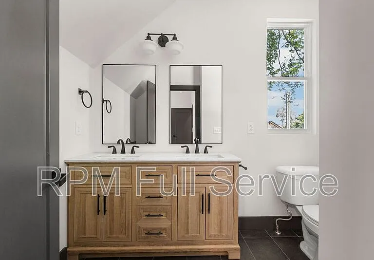 2400 Buchanan St #2400B — Photo 22