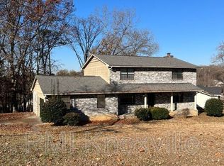 1452 Buxton Dr, Knoxville, TN 37922