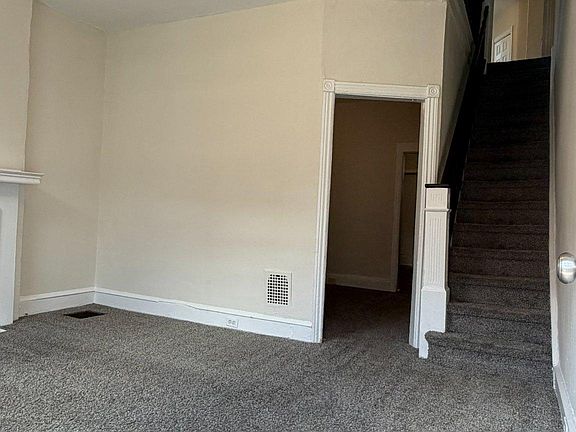 2nd image of 2830 N Lecount St