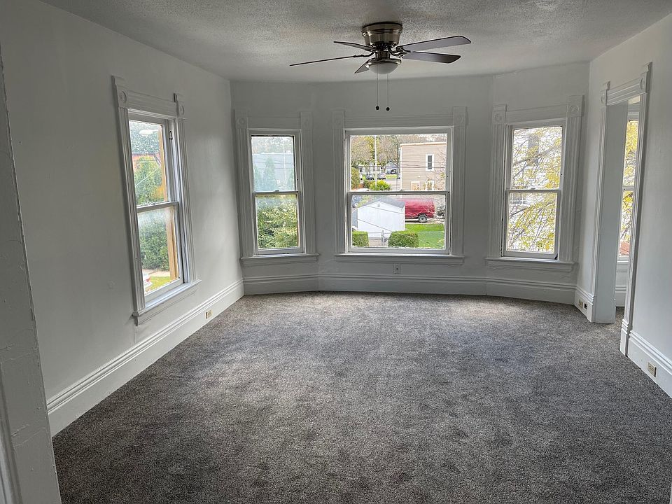 1st image of 603 Milwaukee Ave NW