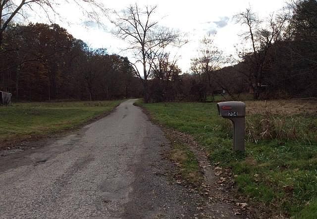2nd image of 704 Clay Jack Rd