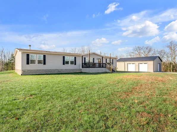 3299 Snow Creek Rd, Clay City, KY 40312