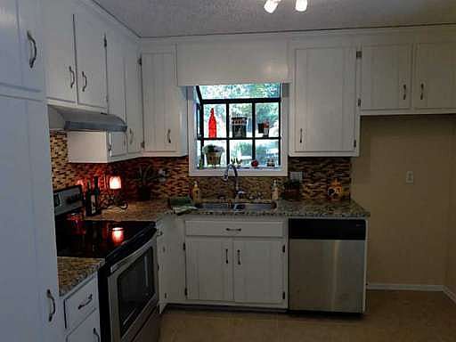 5th image of 4812 N Hames Ct NE