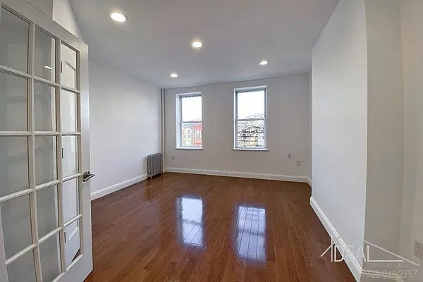 Rented by Ideal Properties Group | media 8