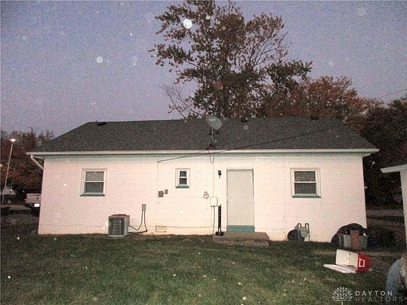 2nd image of 133 Sandhurst St