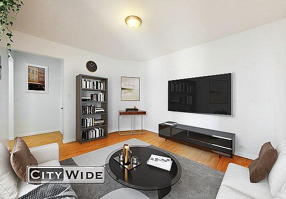 2nd image of 19 E 109th St #45