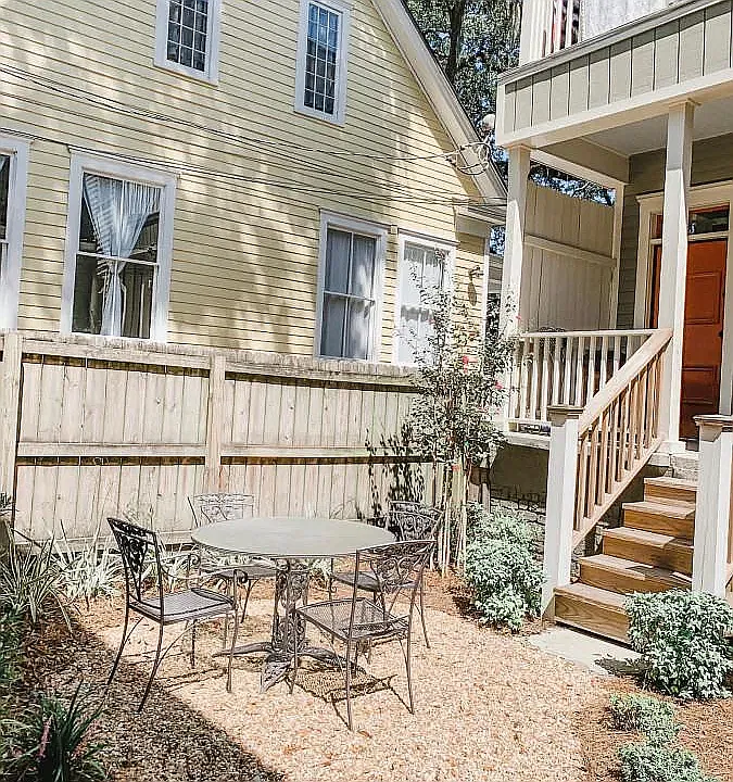 2 bed, 1350 sqft, $1,100 — Photo 2