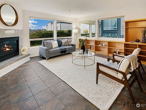 3rd image of 1959 12th Avenue W #1N